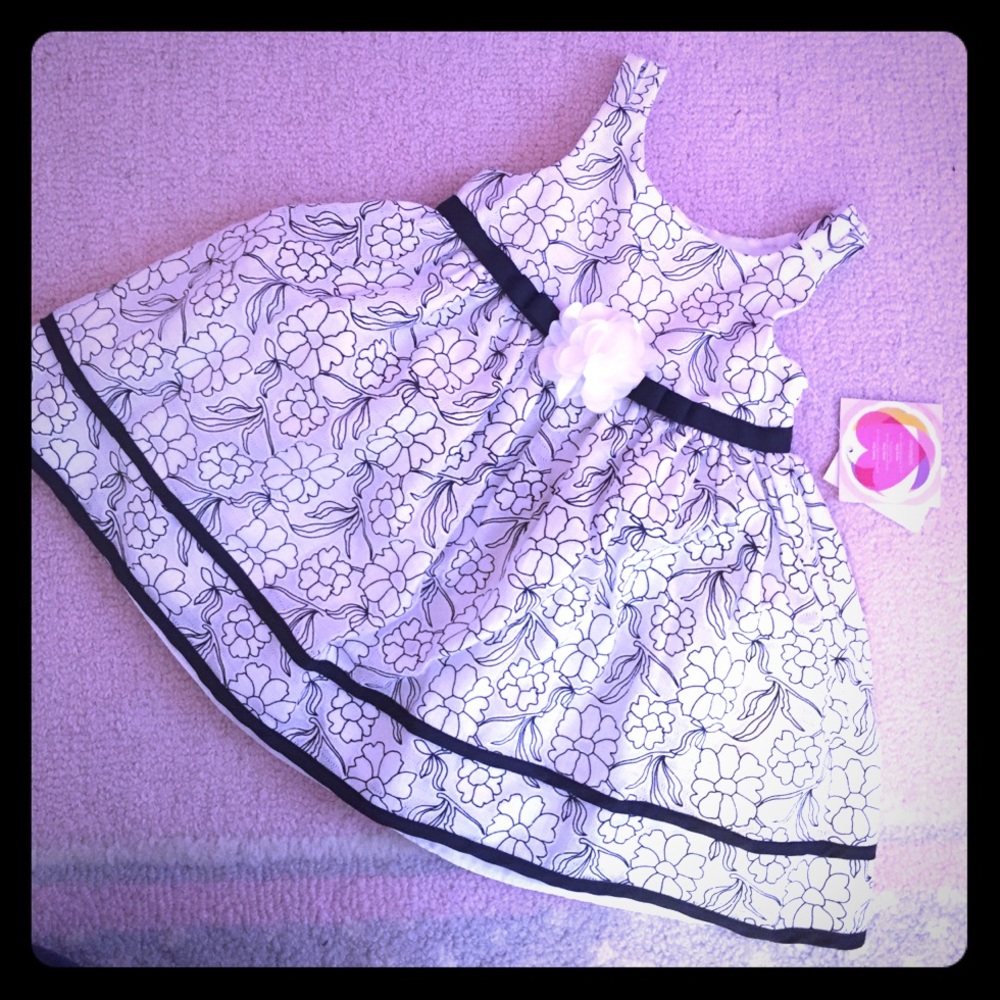 Youngland baby dress