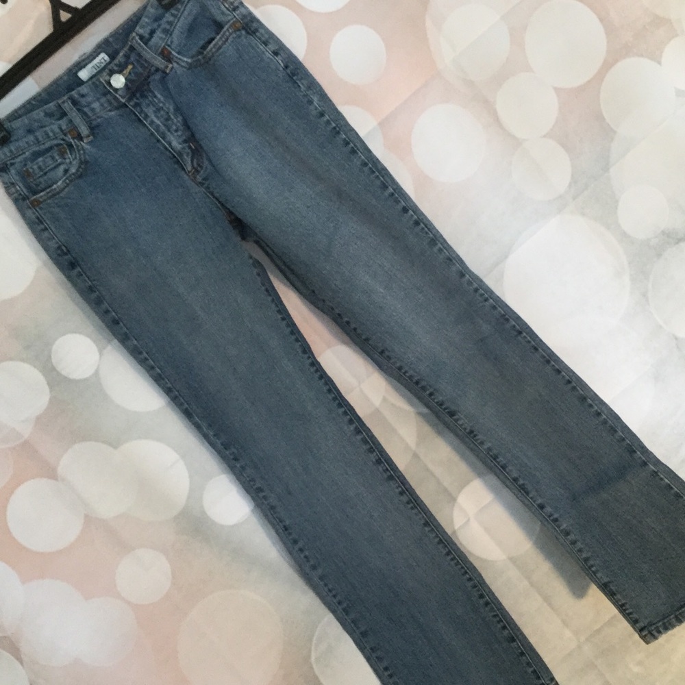 TNT jeans size 4