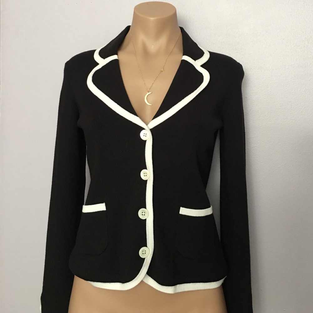 Black and white jacket ( cardigan)