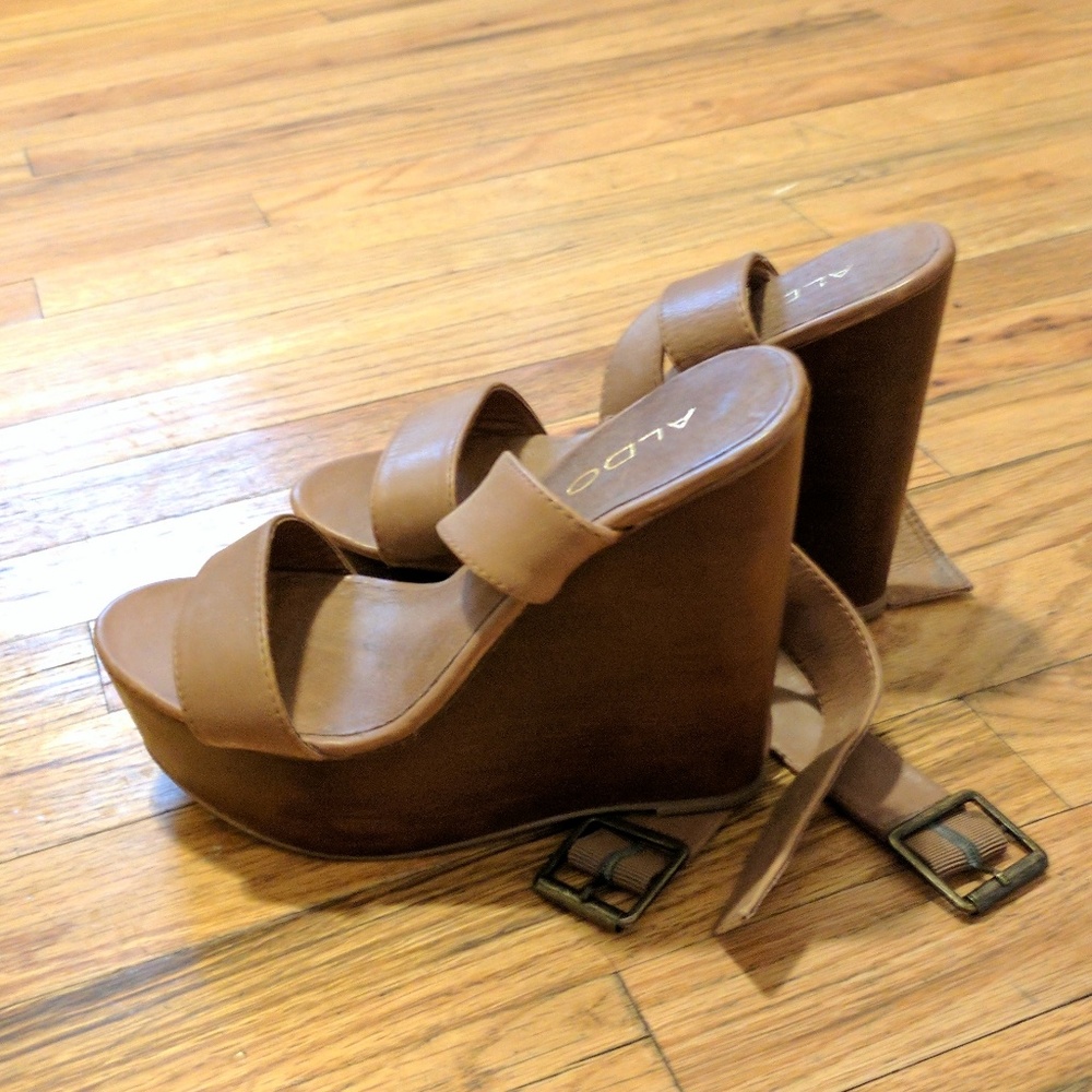Aldo Wedges
