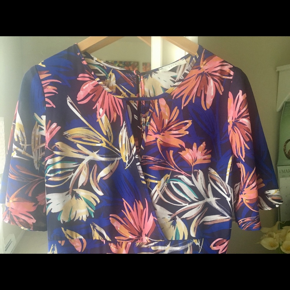 Lush Floral A-line Dress with Keyhole