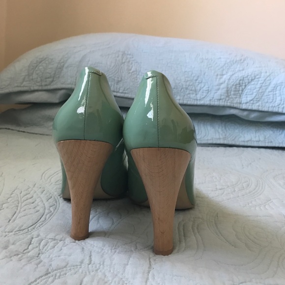 Nine West Aqua Mint Patent Peep Toe Heels - Picture 3 of 4