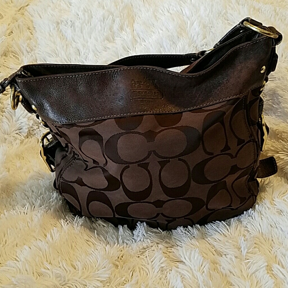 Authentic coach purse