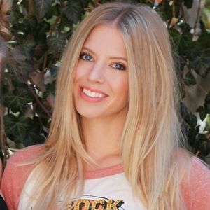 Meet your Posher, Ashlea