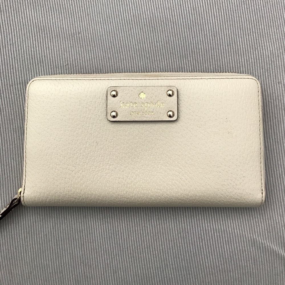 Kate Spade Ivory Wallet