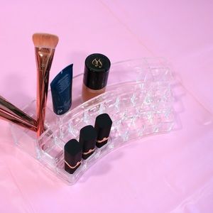 Curved Clear Acrylic makeup organizer
