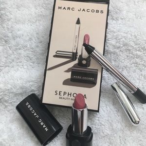 NWT-Marc Jacobs eyeliner and lipstick set