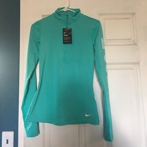 NWT “Nike Pro Warm” long sleeve quarter zip top
