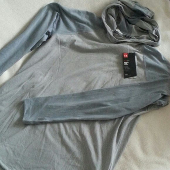 Under Armour Tops - FINAL SALE NWT Under Armour Running Shirt