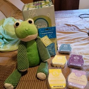 FOR KELSEY Sentsy frog honeymoon hideaway sent pak