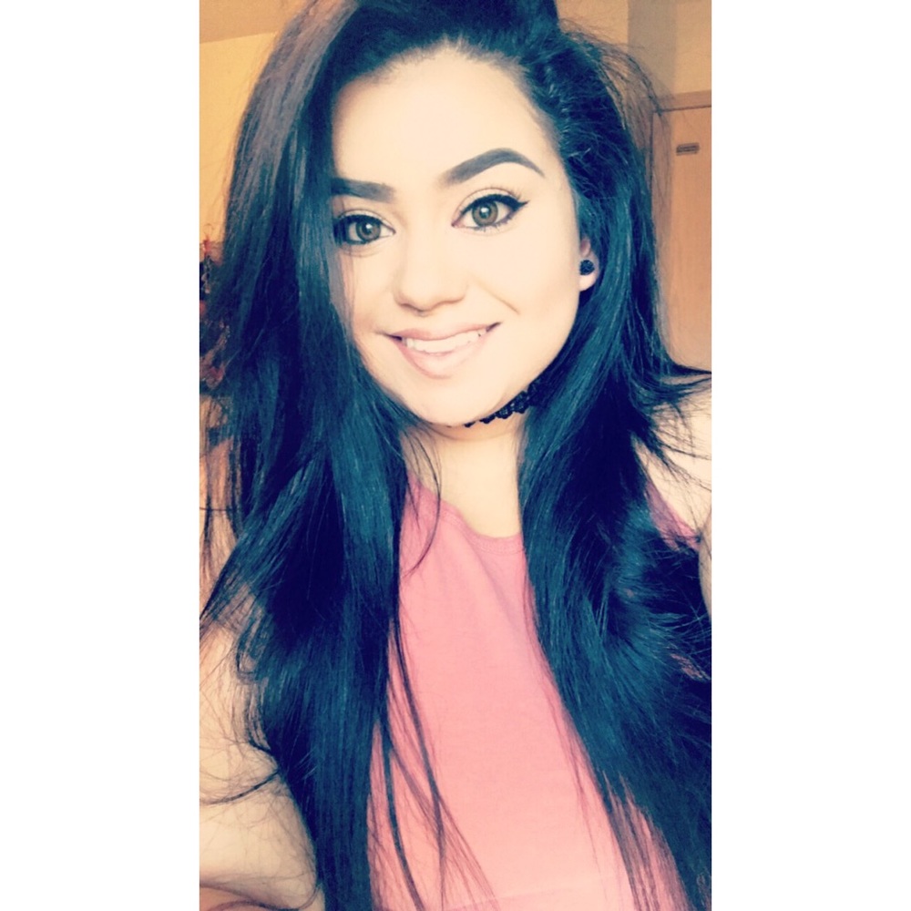 Meet your Posher, Maria