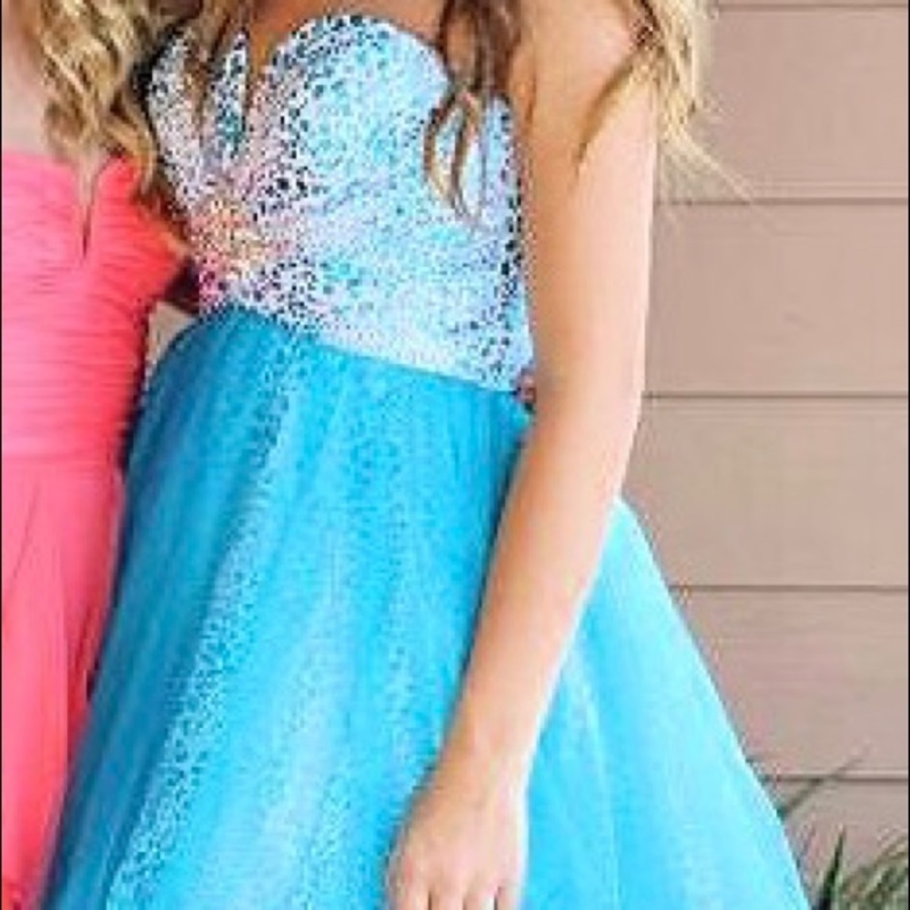 Prom dress