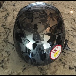 Giro Ski Helmet