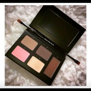 Brow kit! My fav product!