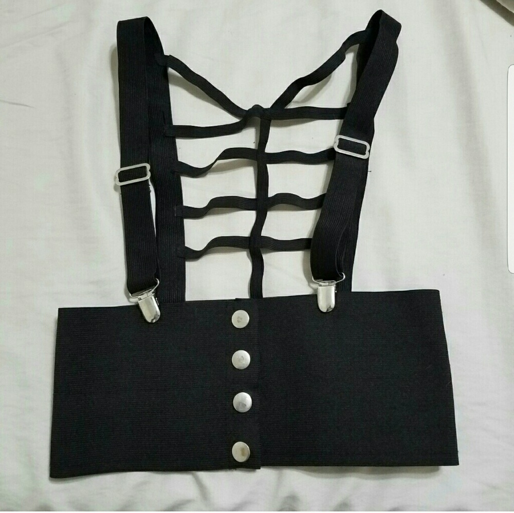 Hot topic caged harness
