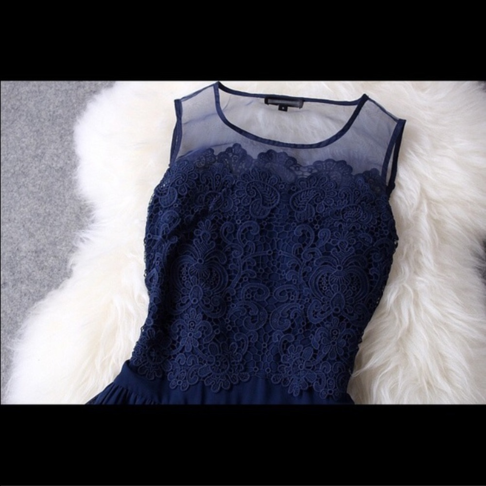 Navy blue dress - Picture 2 of 4