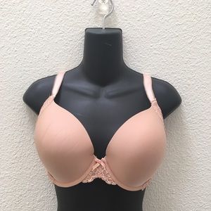 Victoria's Secret Bra (3D)