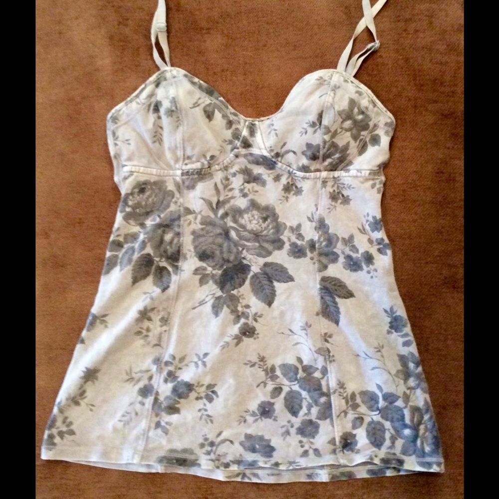 Grey Rose Floral Pattern Tank Top Aritzia Small
