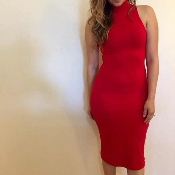 •LAST ONE• Red High Neck Midi Dress - Picture 2 of 7