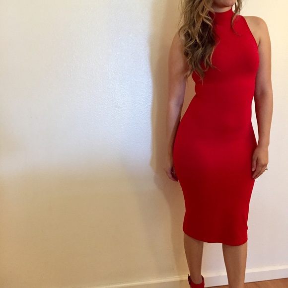 •LAST ONE• Red High Neck Midi Dress - Picture 4 of 7