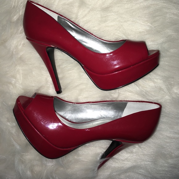 Guess Shoes - Guess Red Heels Platforms Pumps Size 6 NWOT