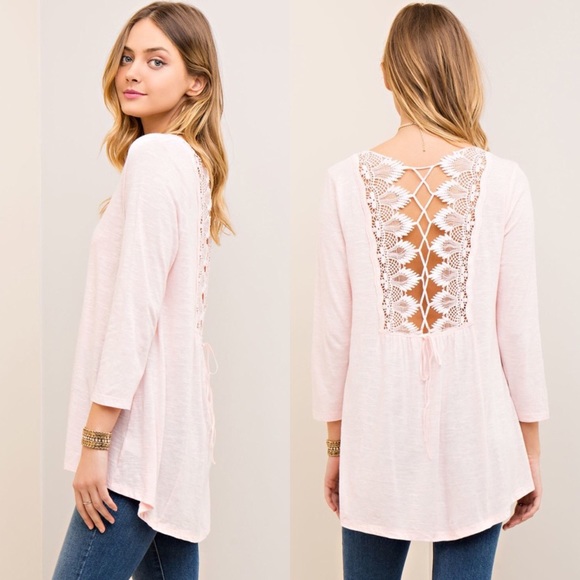 💥FLASH SALE💥 Pink Lace Back Blouse - Picture 2 of 4