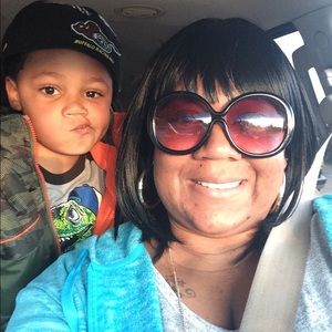 Meet your Posher, Shekeisha