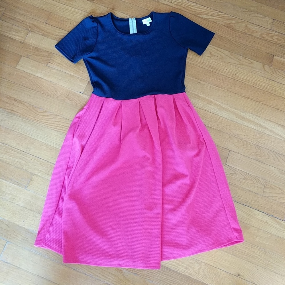 Fit and flare dress. Flattering on all bod types!