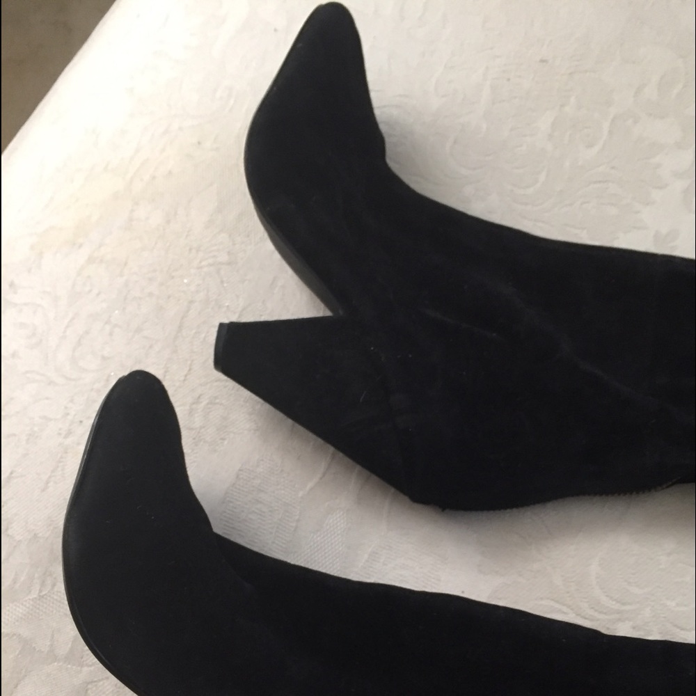 Black vegan suede boots