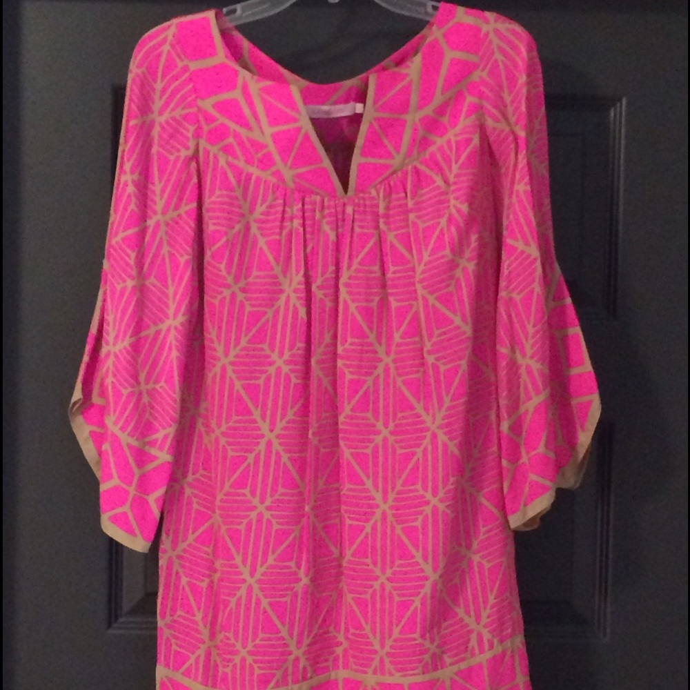 XS Alice and Trixie Shift Dress