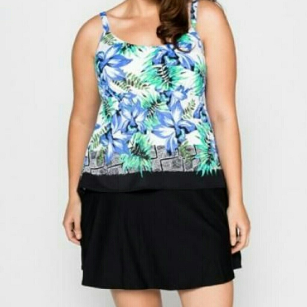 Coco Reef Swim Tank. - Picture 4 of 4