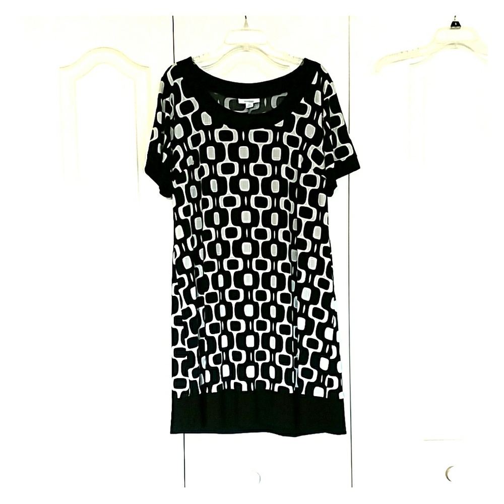 Flowy womans dress