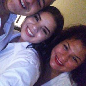 Meet your Posher, Mireya