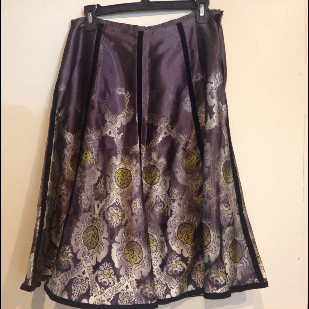 Full skirt
