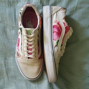 SOLD Vans Old Skool Hawaiian Floral (White)