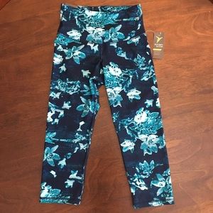 Old Navy Active Navy Teal Floral Crop Leggings🌸