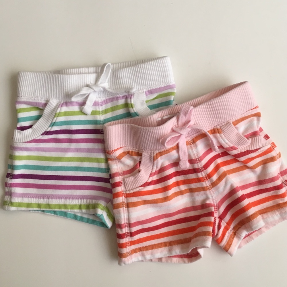 Old Navy 6-12M shorts