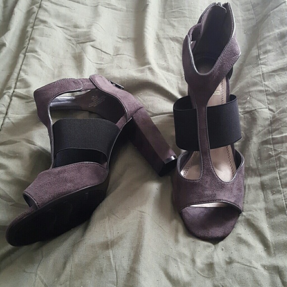 Shoes - Brand New Never Worn Strappy Heels