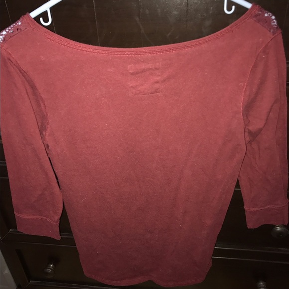 Hollister burgundy red lace quarter sleeve shirt - Picture 4 of 5