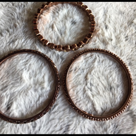Set of three copper bangles - Picture 2 of 2