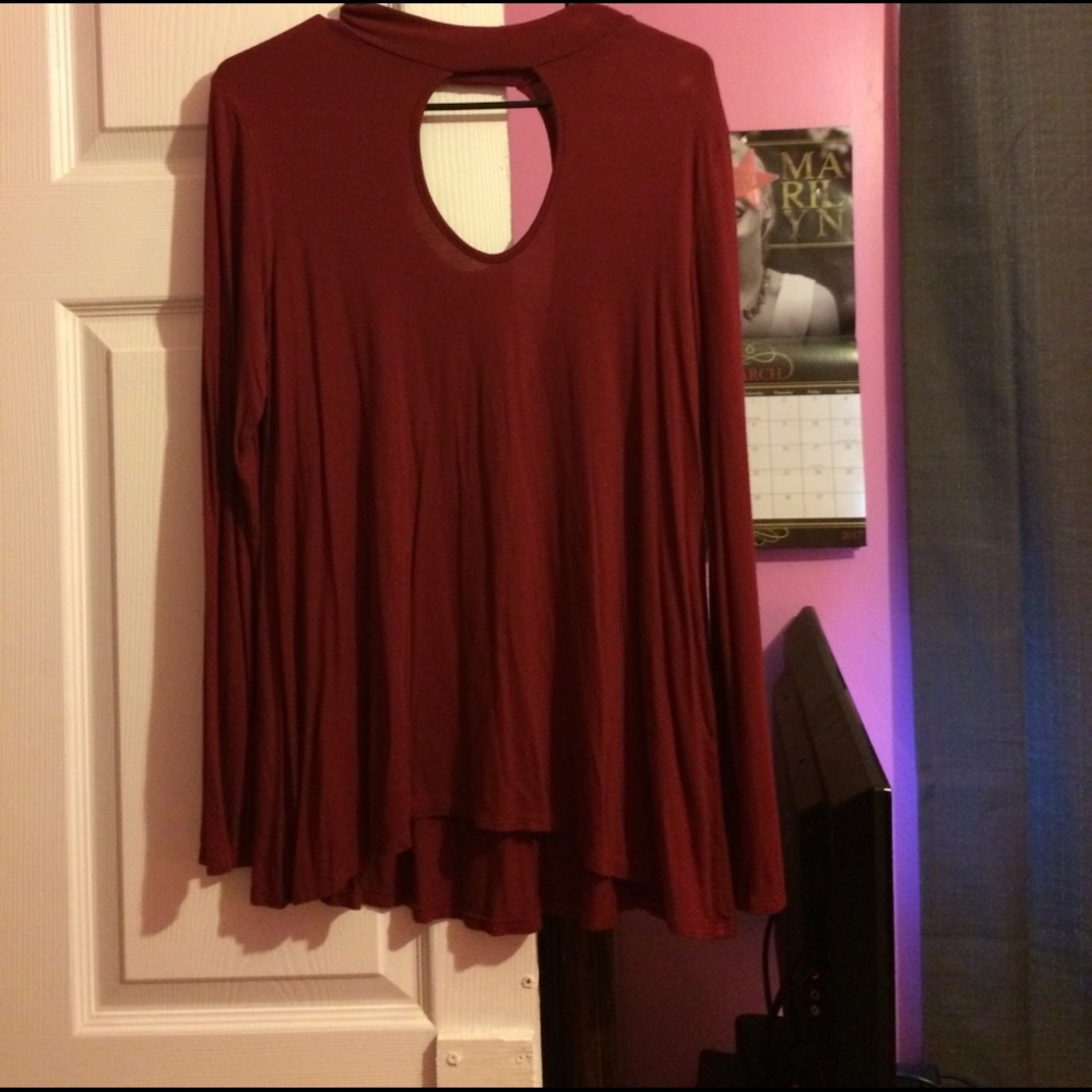 Cutout high low top