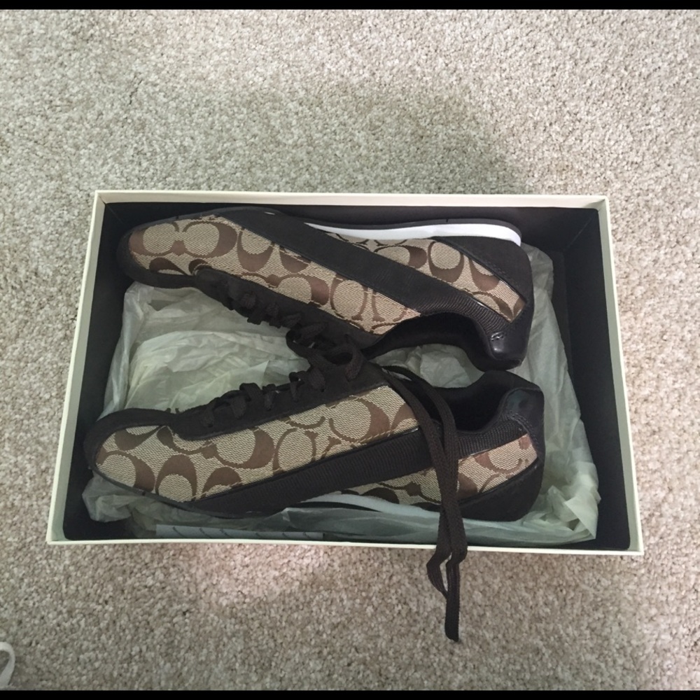 Coach tennis shoes