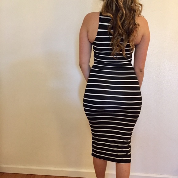 Black & White Striped High Neck Midi Dress - Picture 4 of 7