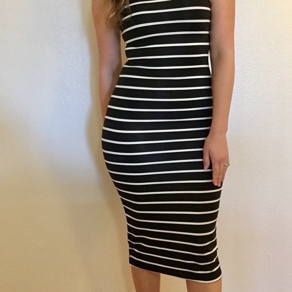 Black & White Striped High Neck Midi Dress - Picture 6 of 7