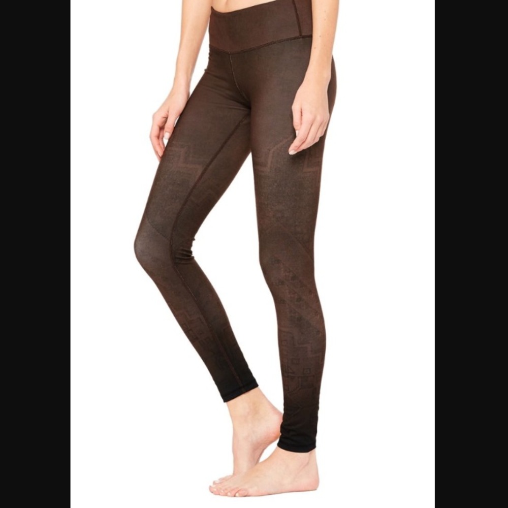 NWT Alo Yoga Mink Casbah Leggings
