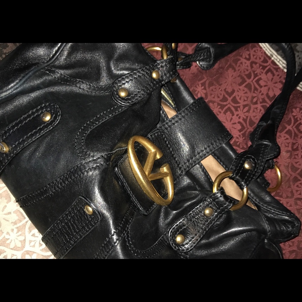 Light stylish hand bag!