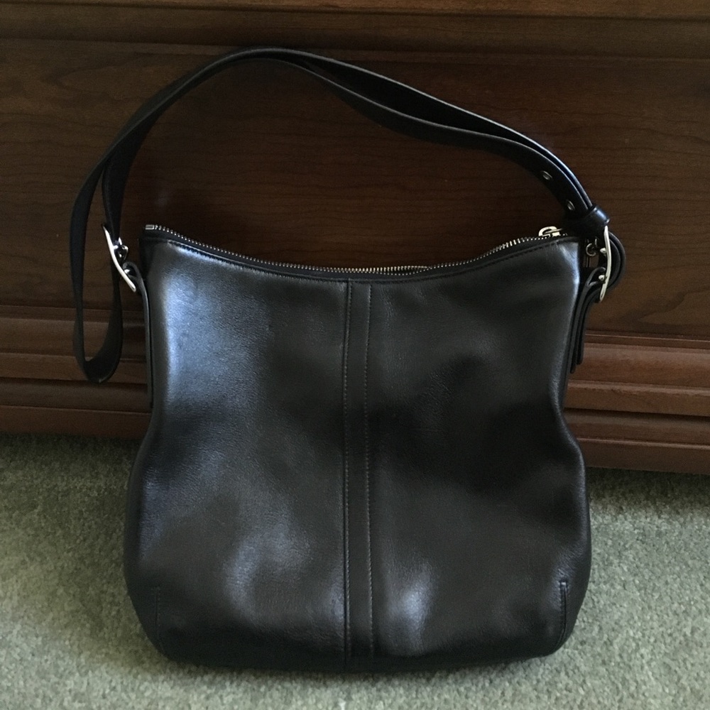 Medium black leather coach bag