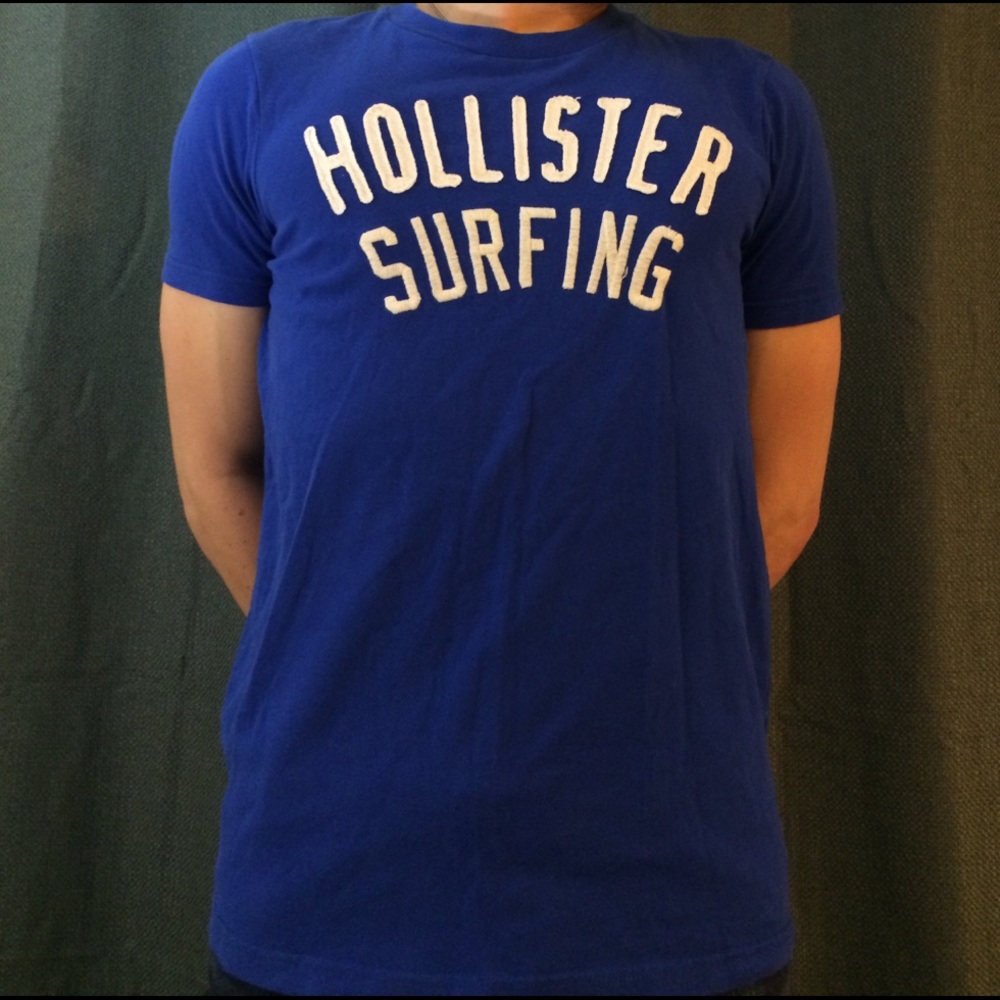 Blue Hollister tee(men's)