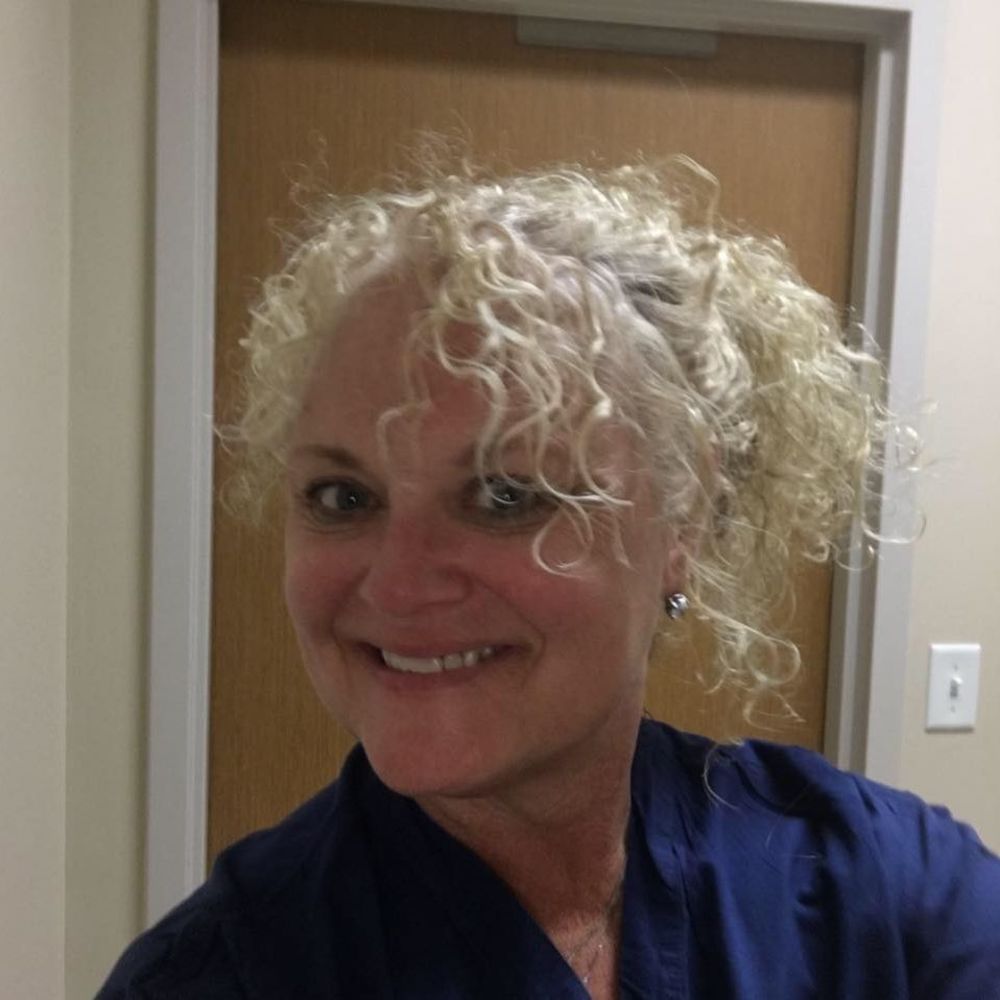 Meet your Posher, Dee