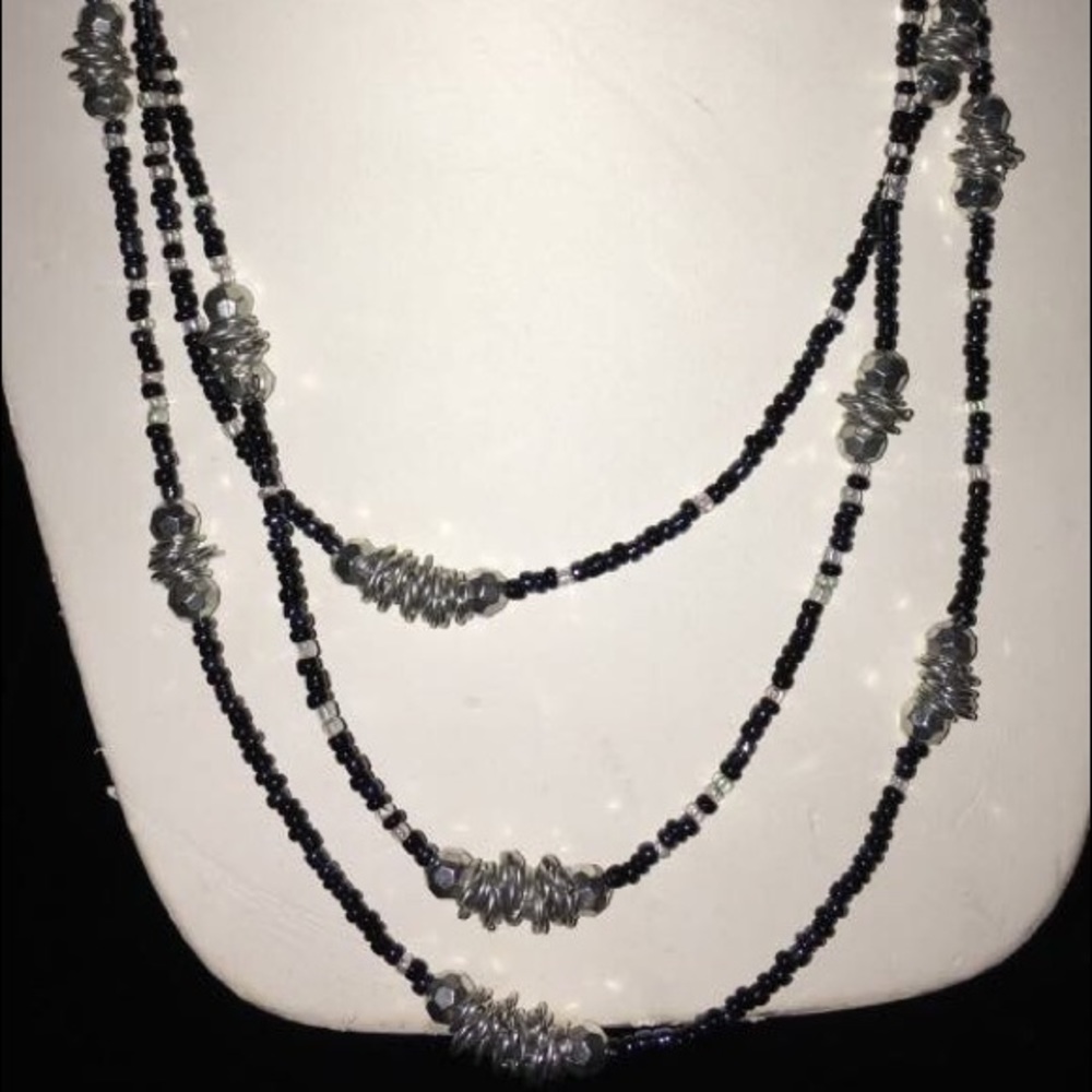 Beaded necklace